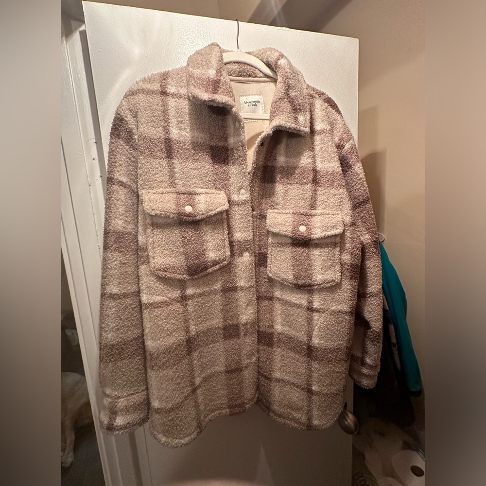 Abercrombie Plaid Fuzzy Shacket size L
